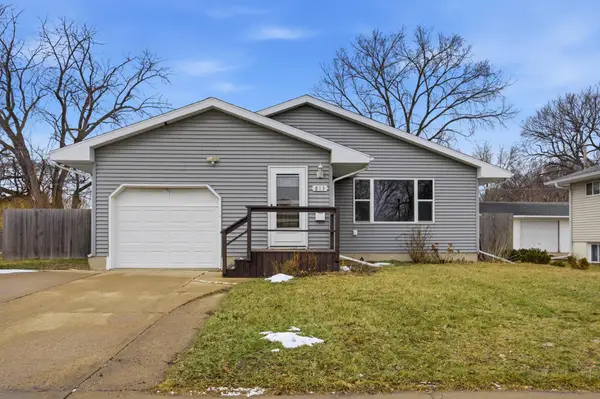 813 17th Street S, Fargo, ND 58103