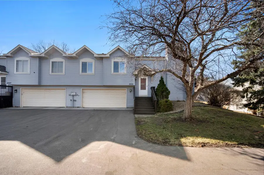 2505 Geranium Avenue E, Saint Paul, MN 55119 - #3