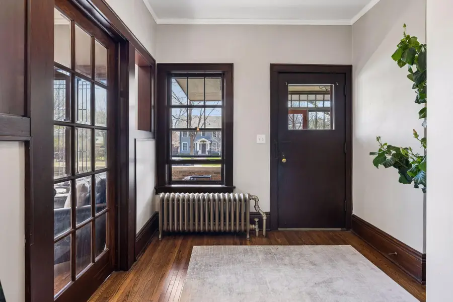 987 Portland Avenue, Saint Paul, MN 55104 - #2