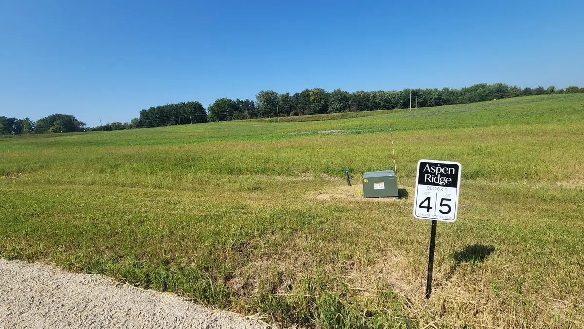 L4B1 Miller Place Nw, Rochester, MN 55901 - #1
