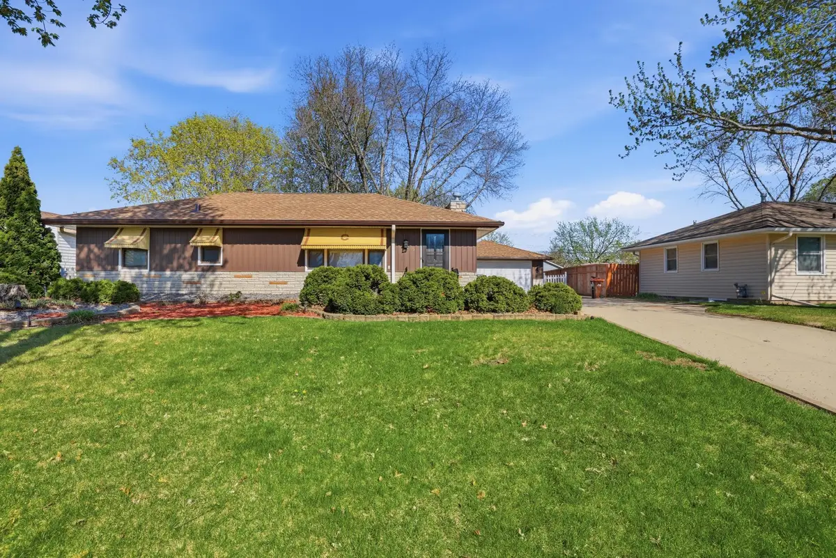 8735 Greystone Avenue S, Cottage Grove, MN 55016 - #1