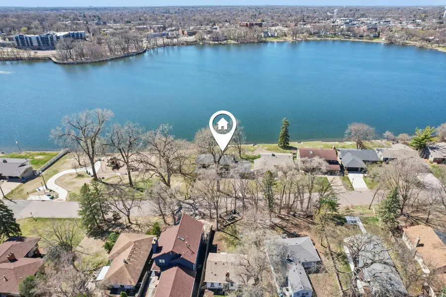 3921 Crystal Lake Boulevard, Minneapolis, MN 55422 - #3