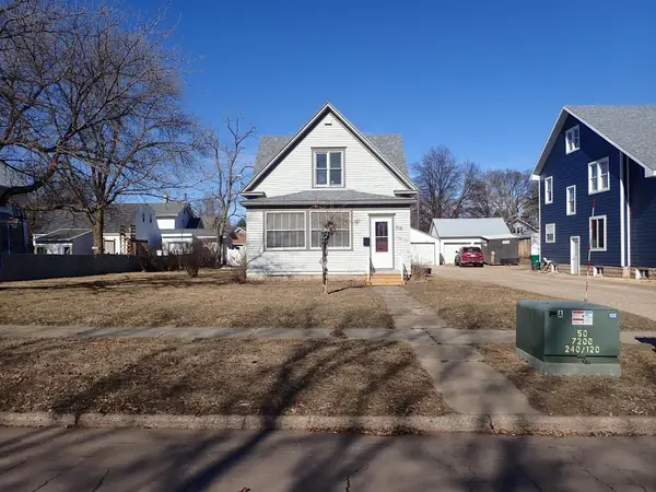 716 Sherman Street, Jackson, MN 56143