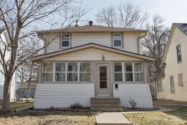 4027 5th Street Ne, Minneapolis, MN 55421