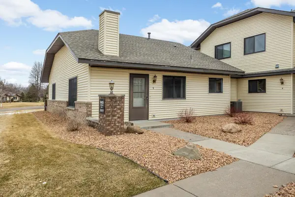 5420 Orleans Lane N #5, Plymouth, MN 55442