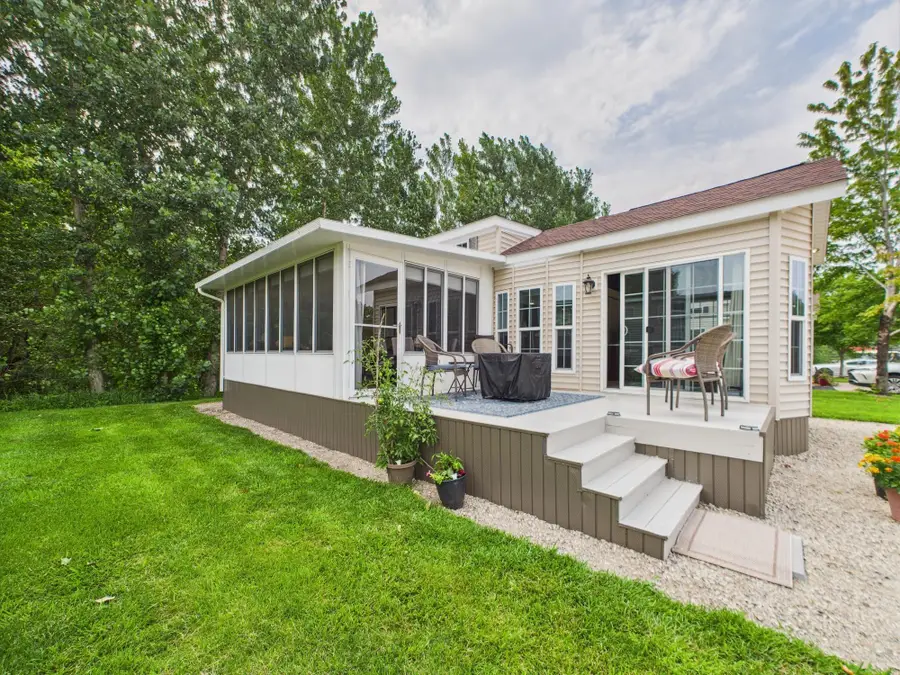 20965 South Lakeshore Drive #10, Glenwood, MN 56334 - #2