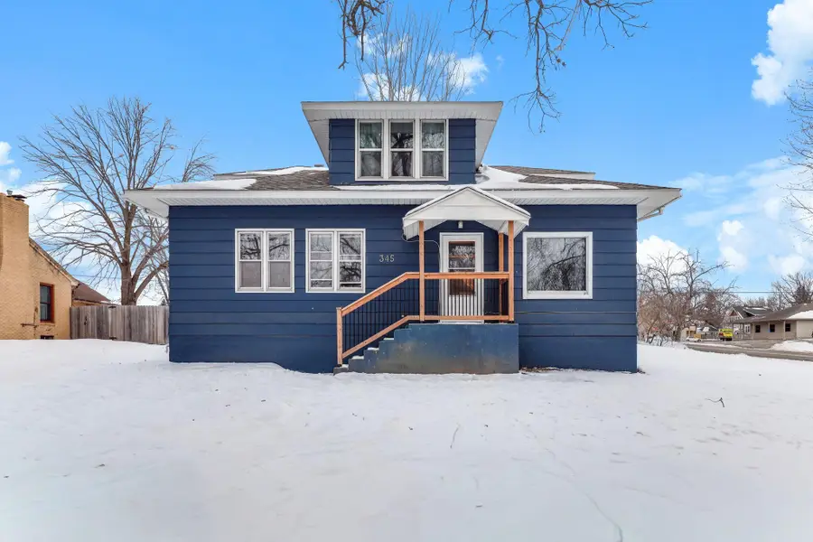 345 2nd Avenue Sw, Milaca, MN 56353 - #2