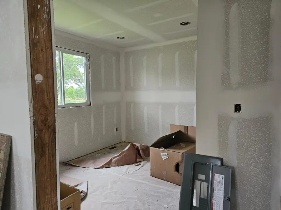 201 10th Avenue Se, Pipestone, MN 56164 - #2