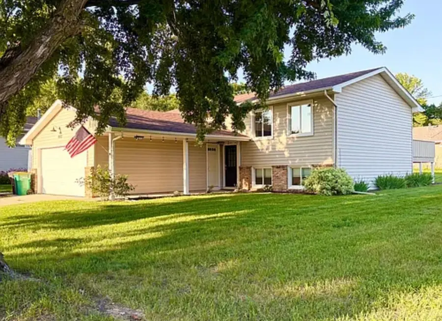 1902 Brookside Drive, Albert Lea, MN 56007 - #2