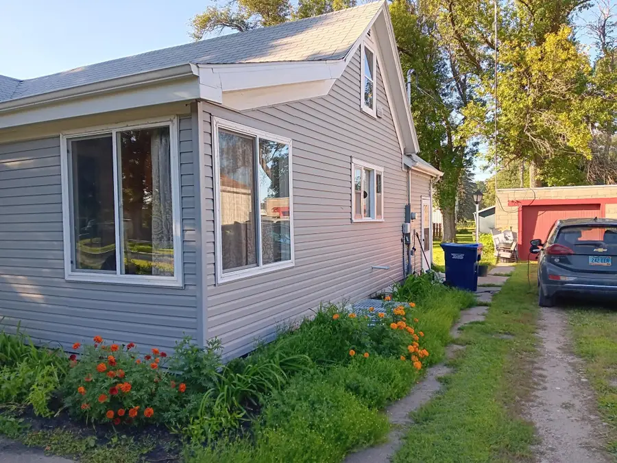 603 Pearl Street N, Buffalo, ND 58011 - #3
