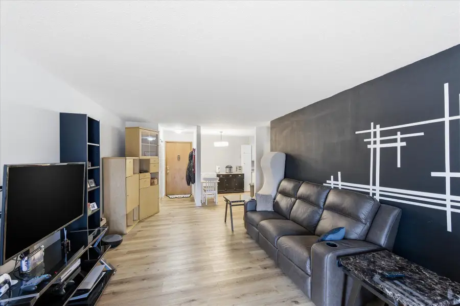 2720 Dale Street N #C114, Roseville, MN 55113 - #2