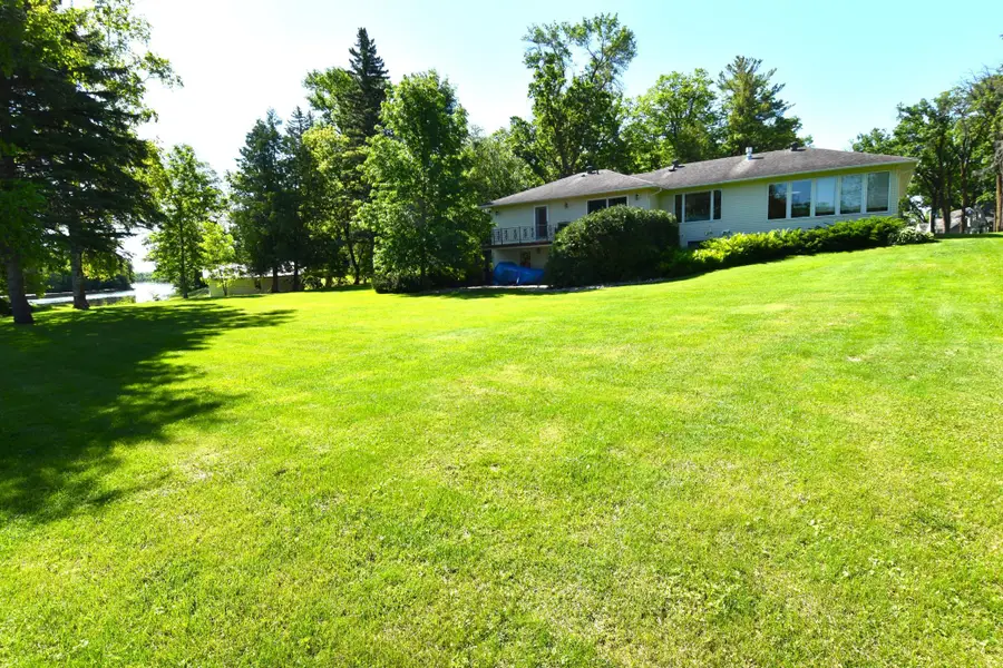 1217 Taft Street E, Thief River Falls, MN 56701 - #2