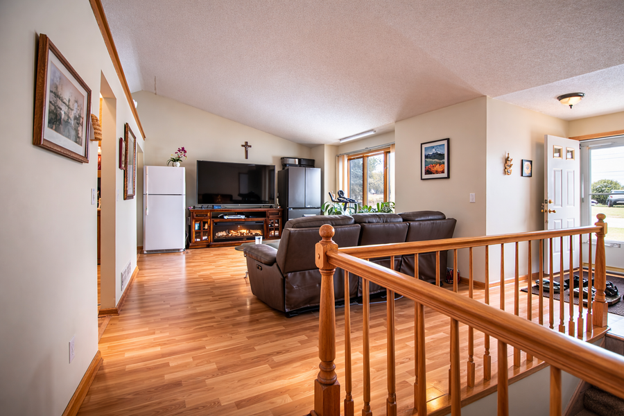 1242 Myrtle Street N, Saint Paul, MN 55119 - #2