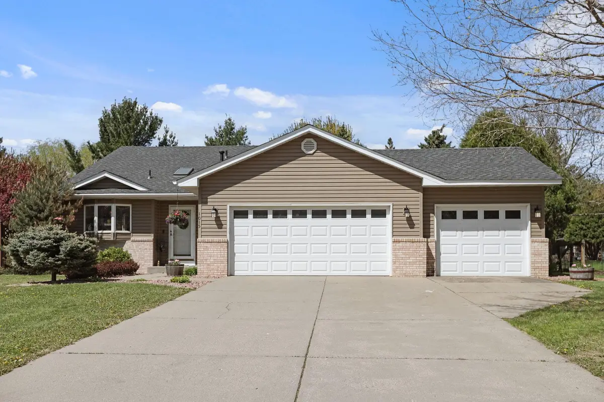 1015 Ferndale Street S, Saint Paul, MN 55119 - #1