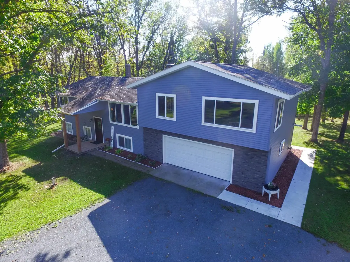 3100 Island View Drive Ne, Bemidji, MN 56601 - #1