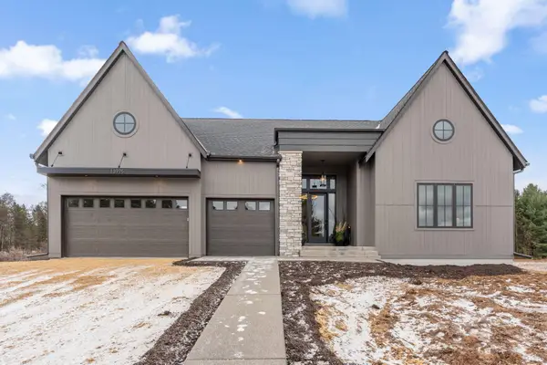 755 Ensconced Way, Chaska, MN 55318