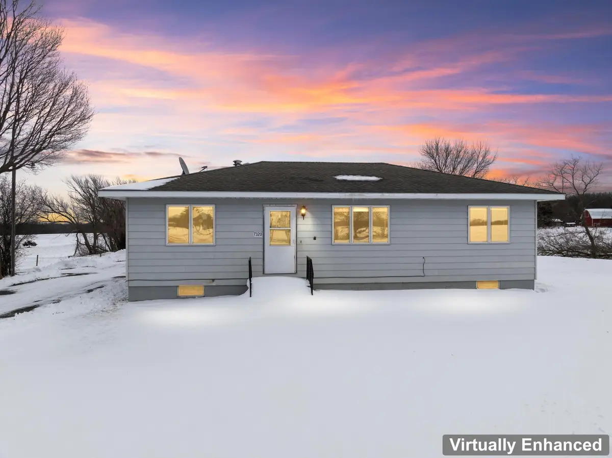 7320 90th Street Se, Stewartville, MN 55976 - #1