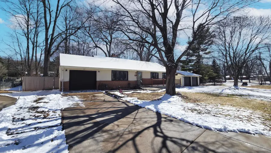 1894 Maryknoll Avenue N, Saint Paul, MN 55109 - #2