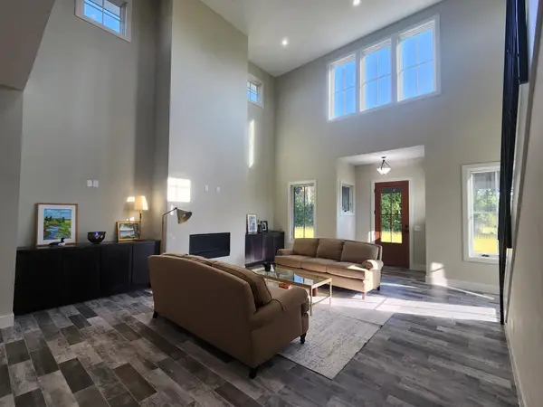 8800 Grace Lane N, Loretto, MN 55357