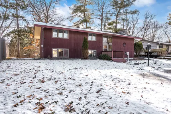 607 Cross Avenue S, Amery, WI 54001