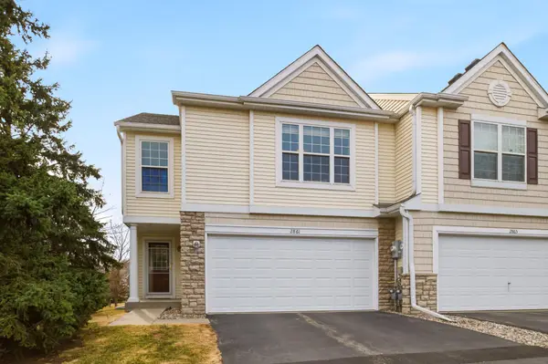 2861 Century Trail, Chanhassen, MN 55317