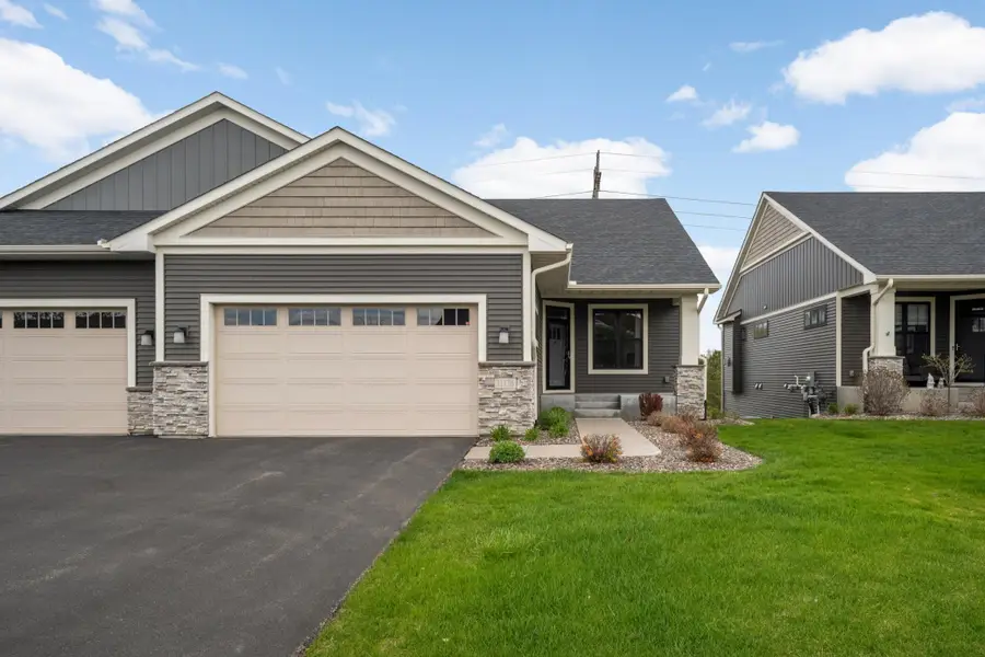 11136 6th Street Circle N, Lake Elmo, MN 55042 - #2