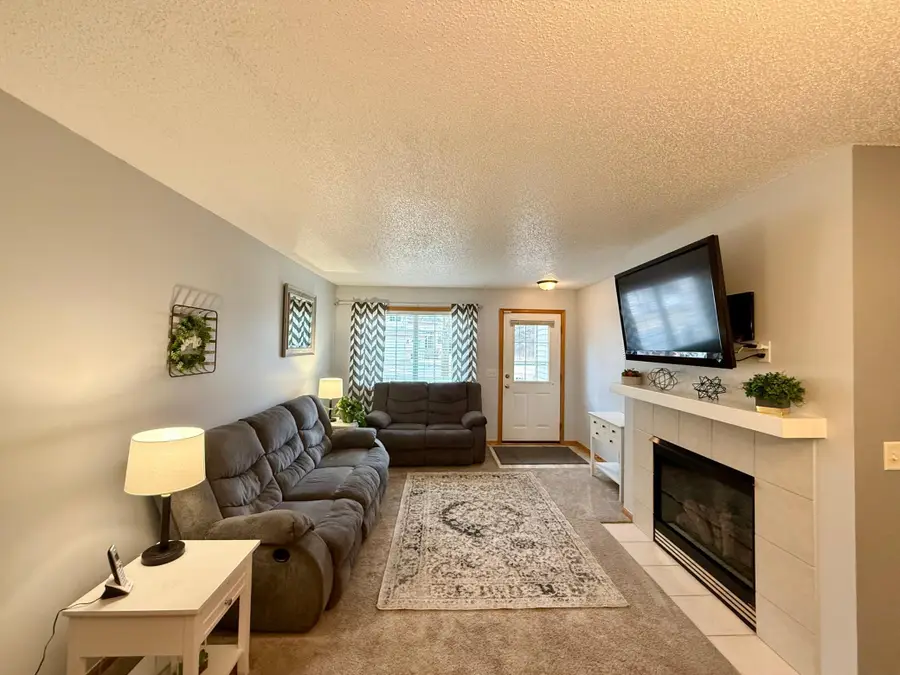 10914 181st Lane Nw, Elk River, MN 55330 - #3