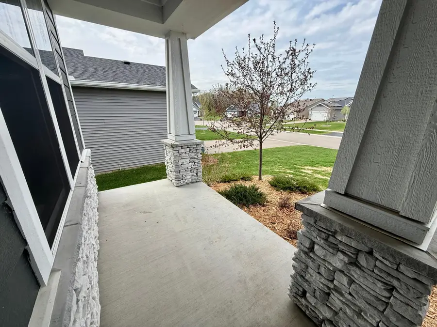 4648 Benjamin Place, Woodbury, MN 55129 - #2