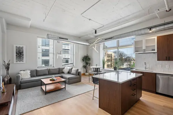 918 3rd Street N #211, Minneapolis, MN 55401