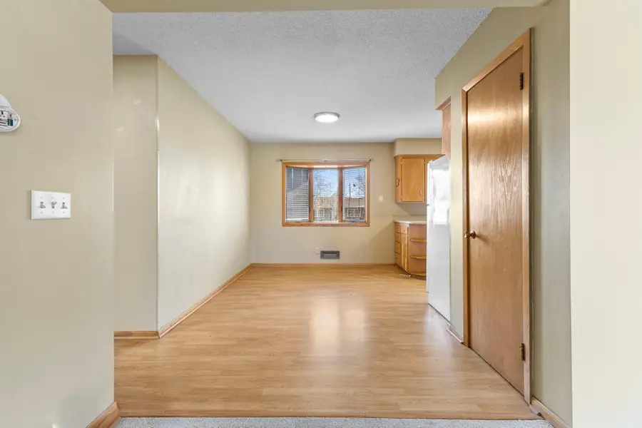 816 W Chandler Street, Arlington, MN 55307 - #3