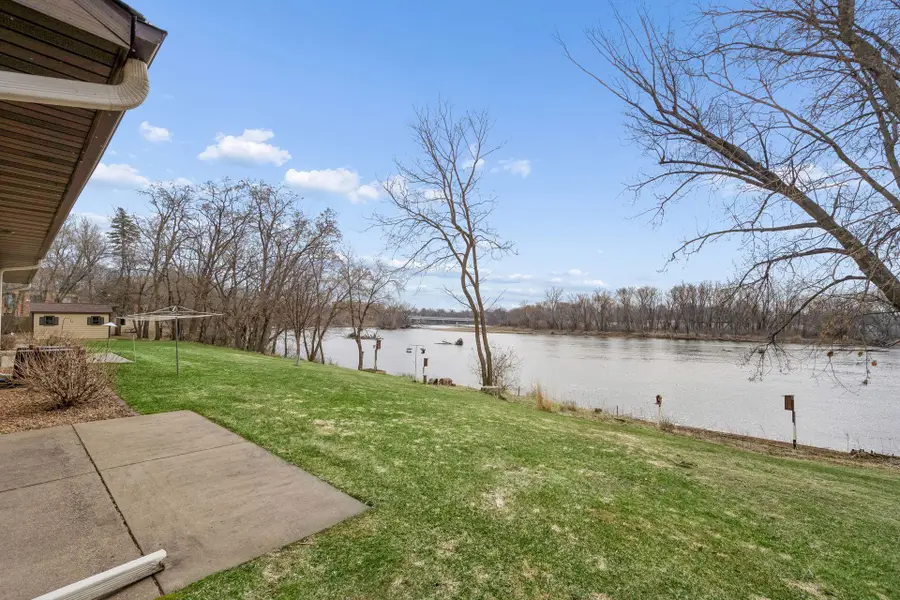 86 Morton Avenue Nw, Elk River, MN 55330 - #2