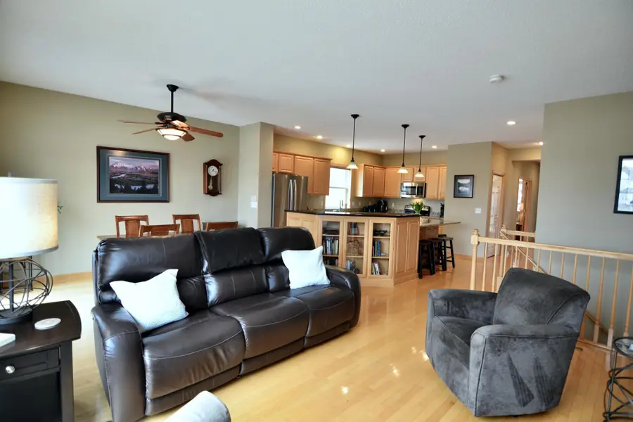 15130 Dundee Avenue, Apple Valley, MN 55124 - #2