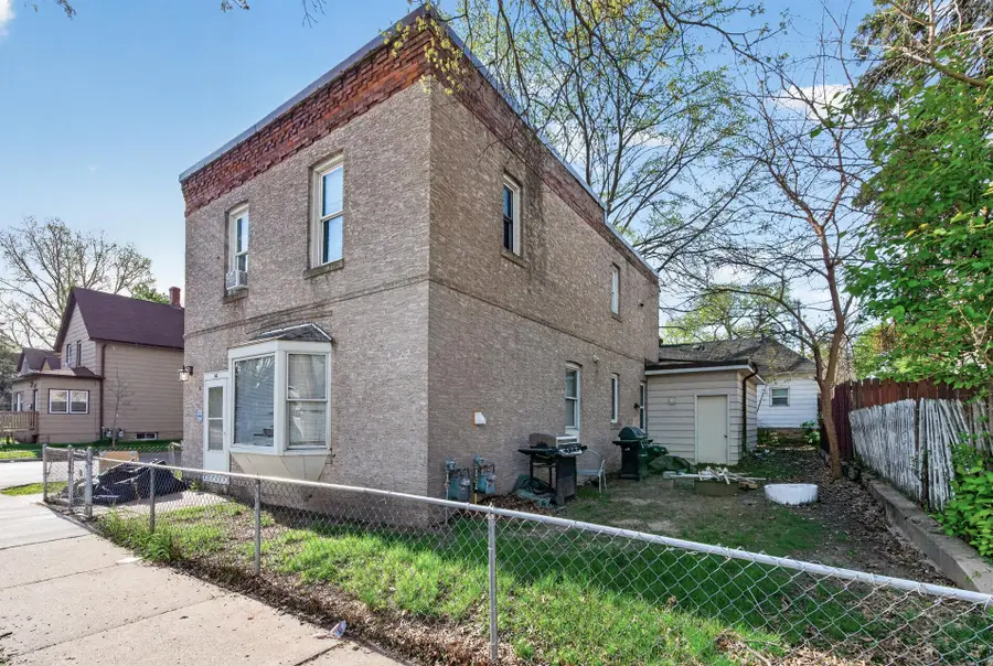 88 Cook Avenue W, Saint Paul, MN 55117 - #3