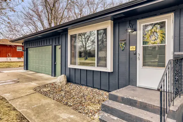 10124 Harrington Avenue Ne, Monticello, MN 55362