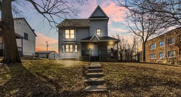 2643 Lyndale Avenue N, Minneapolis, MN 55411