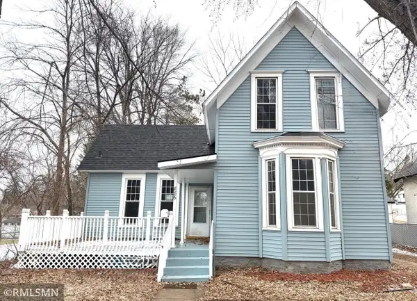 886 Johnson Parkway, Saint Paul, MN 55106