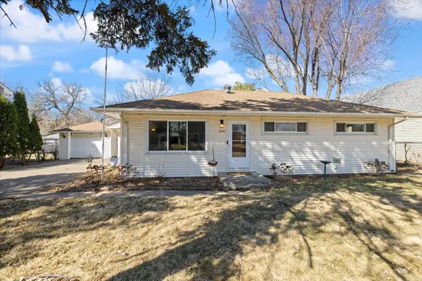 2559 Herschel Street, Saint Paul, MN 55113