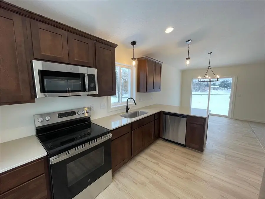 2562 341st Avenue Nw, Cambridge, MN 55008 - #2