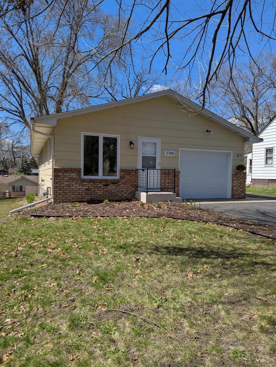2705 Larch Lane N, Minneapolis, MN 55441 - #2
