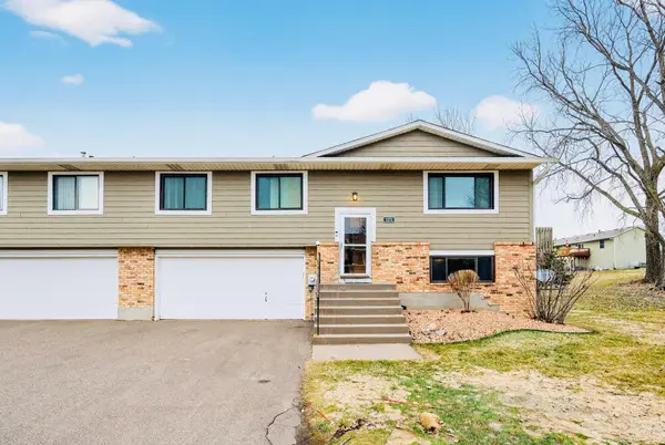 1272 Ferndale Street N, Saint Paul, MN 55119