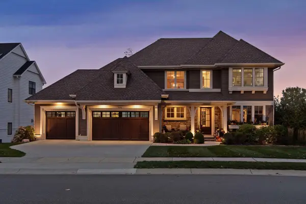 696 Woodland Hill Court, Medina, MN 55340