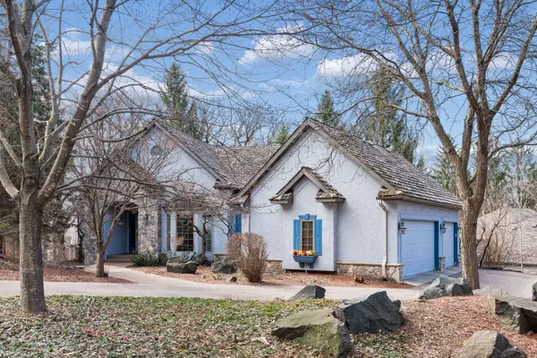 11333 Landing Road, Eden Prairie, MN 55347