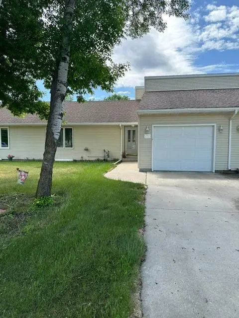 131 Belleville Court, Thief River Falls, MN 56701 - #2