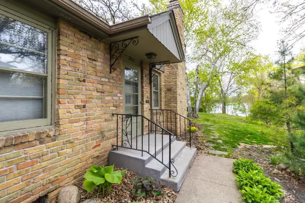 2024 Cedar Lake Parkway, Minneapolis, MN 55416