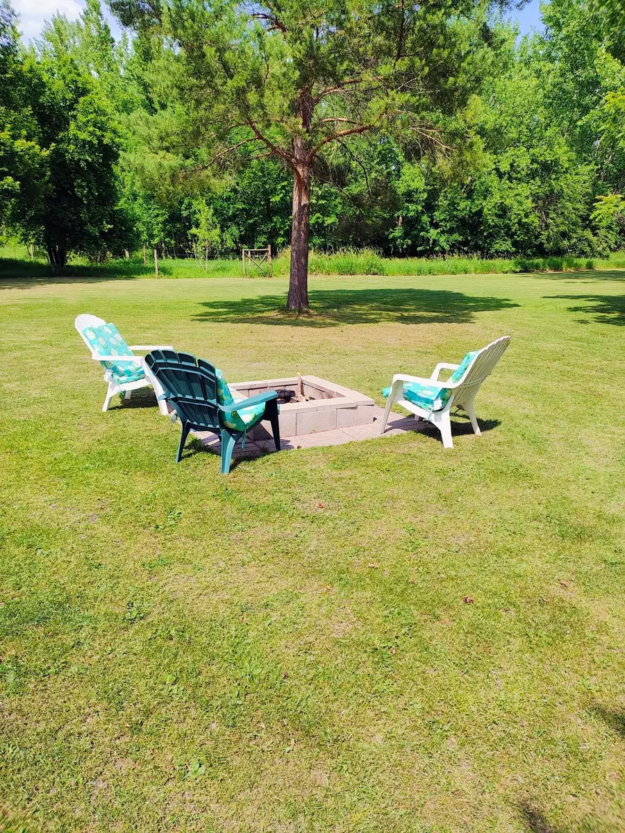 704 Martha Avenue N, Thief River Falls, MN 56701 - #3