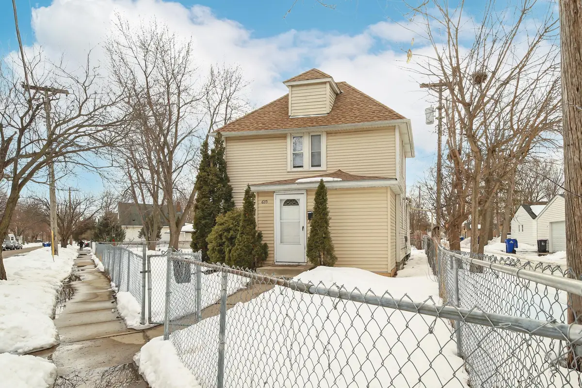 635 Canton Street, Saint Paul, MN 55102 - #1