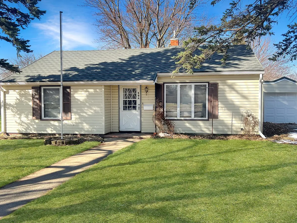 506 E 2nd Street N, Truman, MN 56088 - #1