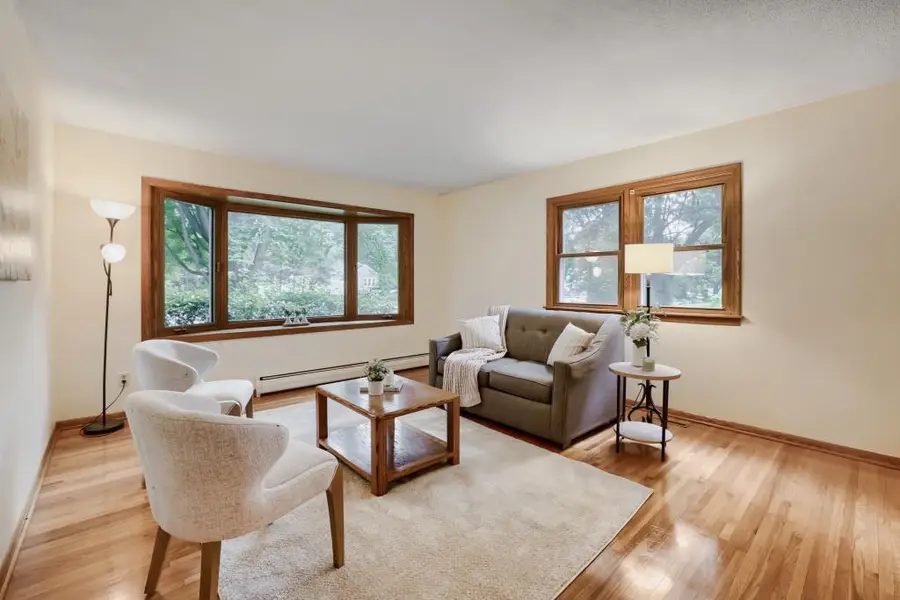 3010 Fairview Avenue N, Roseville, MN 55113 - #2