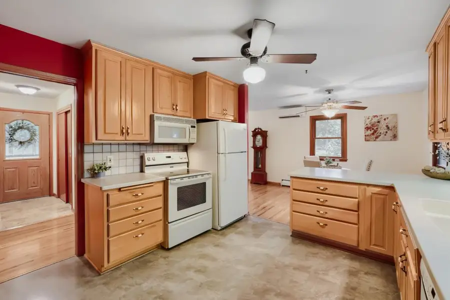 3010 Fairview Avenue N, Roseville, MN 55113 - #3