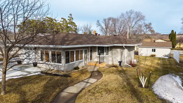 872 6th Avenue Ne, Valley City, ND 58072